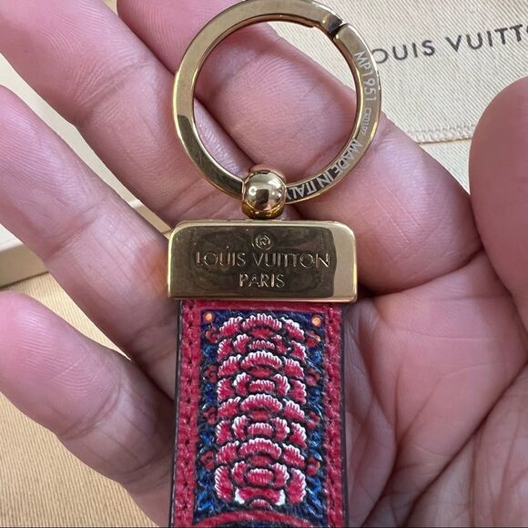 LOUIS vuitton kabuki limited edition key holder charm - Picture 6 of 17